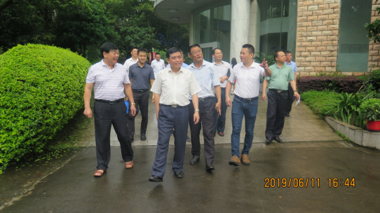 省市場監(jiān)督管理局副局長、省藥品監(jiān)督管理局局長俞開海 一行蒞臨我司檢查指導工作